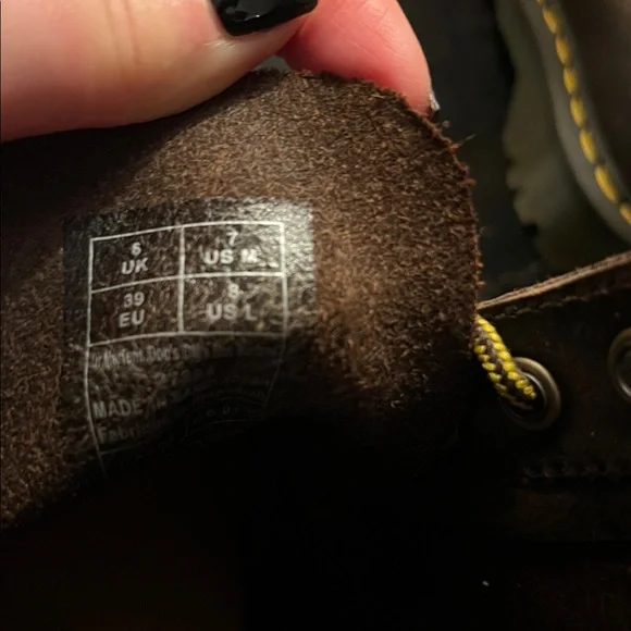 Dr. Martens - Picture 5 of 6